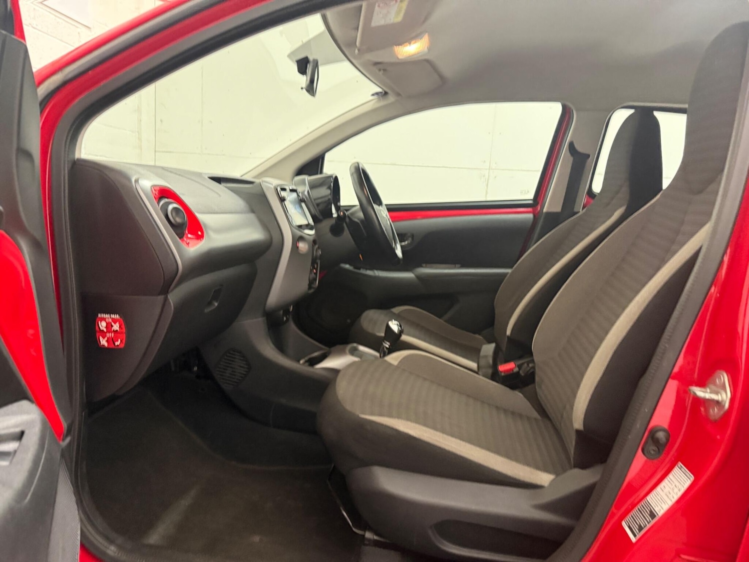 Used Toyota AYGO 2019 for sale - 77550051: Photo 35