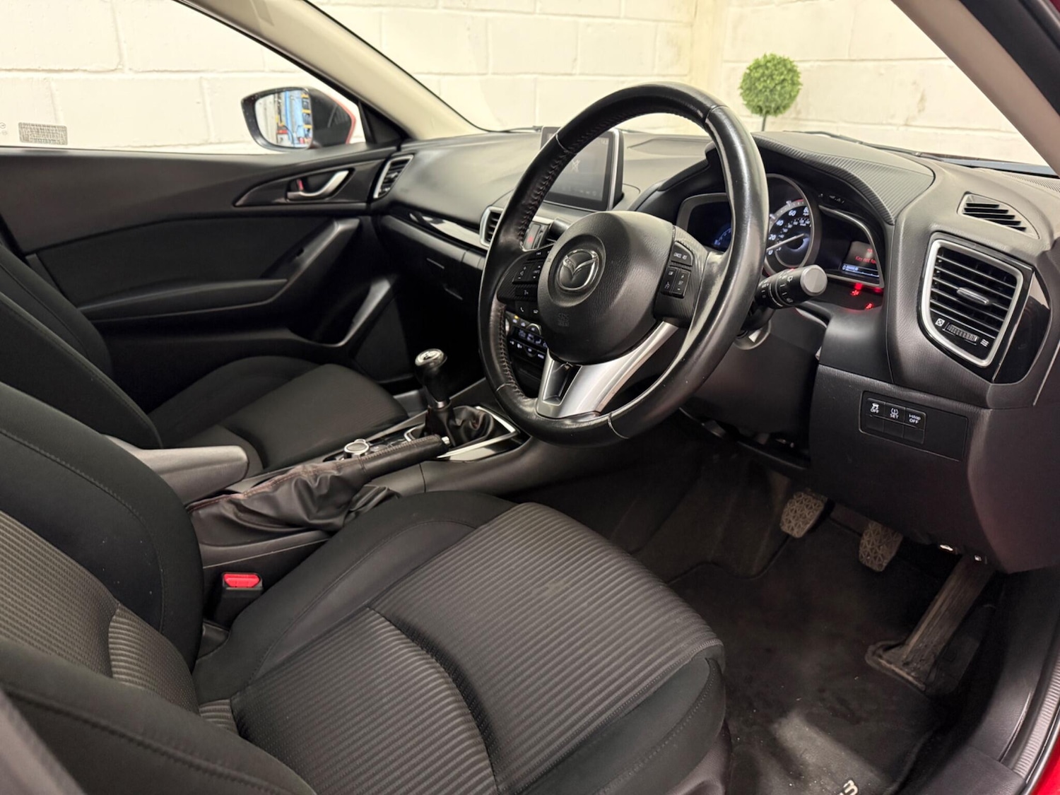 Used Mazda Mazda3 2014 for sale - 77704617: Photo 42