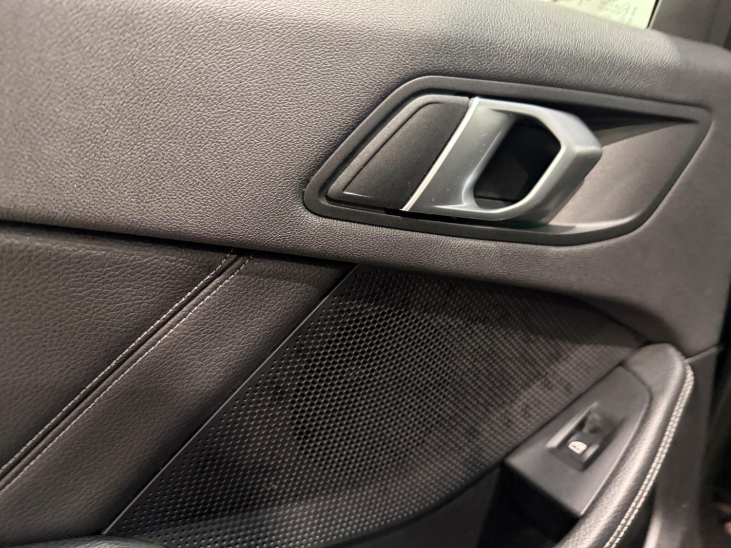 Used BMW 1 Series 2019 for sale - 77400791: Photo 39