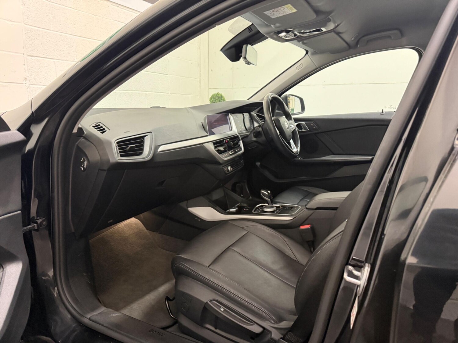 Used BMW 1 Series 2019 for sale - 77400791: Photo 44