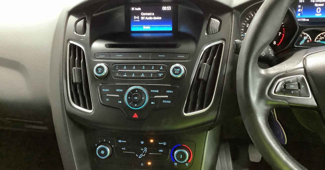 Used Ford Focus 2015 for sale - 76953490: Photo 10