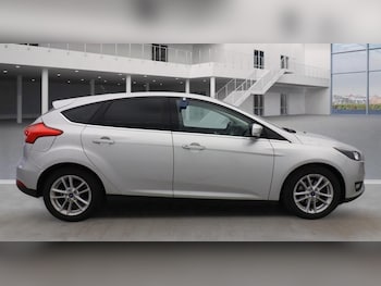 Used Ford Focus 2015 for sale - 76953490: Photo