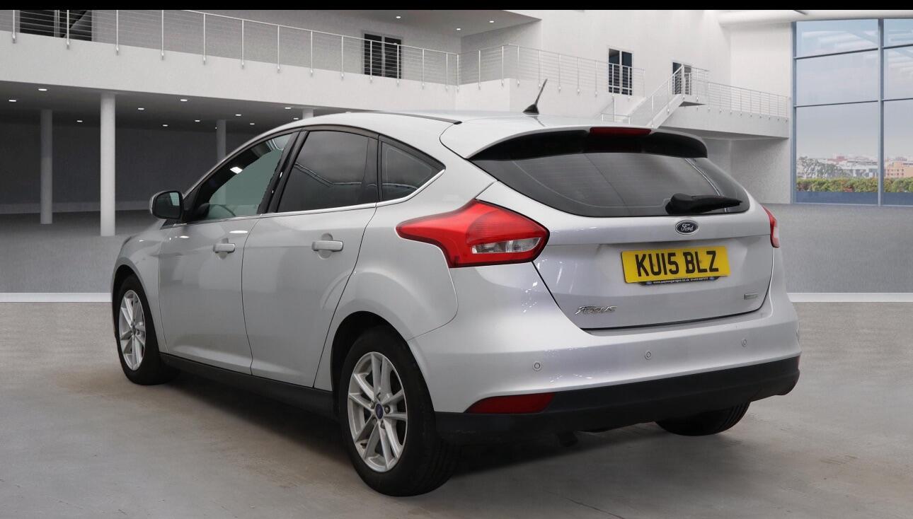 Used Ford Focus 2015 for sale - 76953490: Photo 5