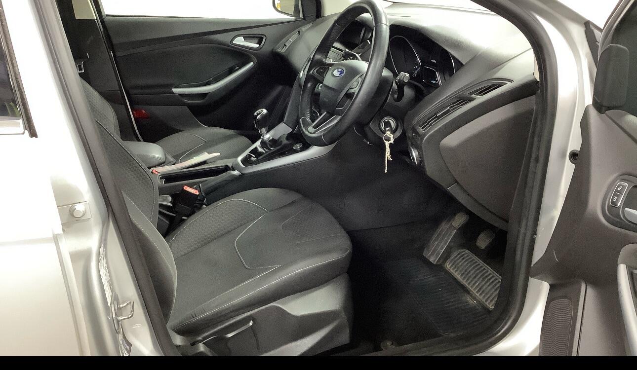 Used Ford Focus 2015 for sale - 76953490: Photo 8