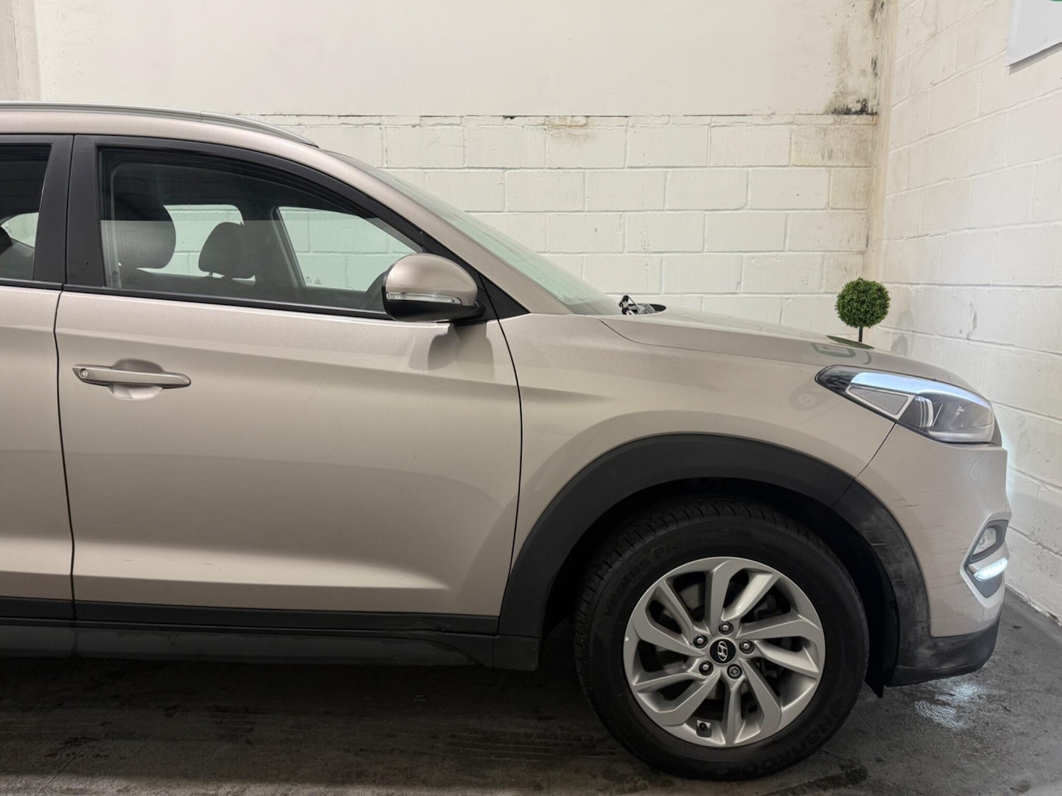Used Hyundai TUCSON 2016 for sale - 77015373: Photo 11