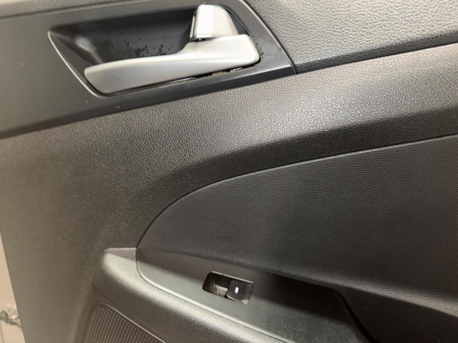 Used Hyundai TUCSON 2016 for sale - 77015373: Photo 31