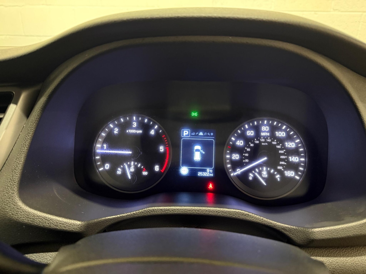 Used Hyundai TUCSON 2016 for sale - 77015373: Photo 36