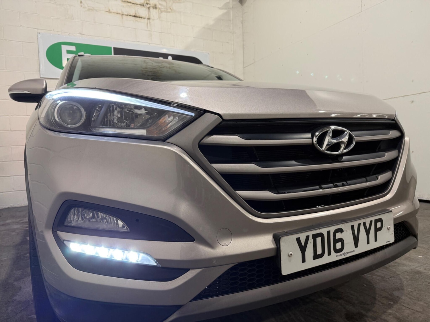 Used Hyundai TUCSON 2016 for sale - 77015373: Photo 44