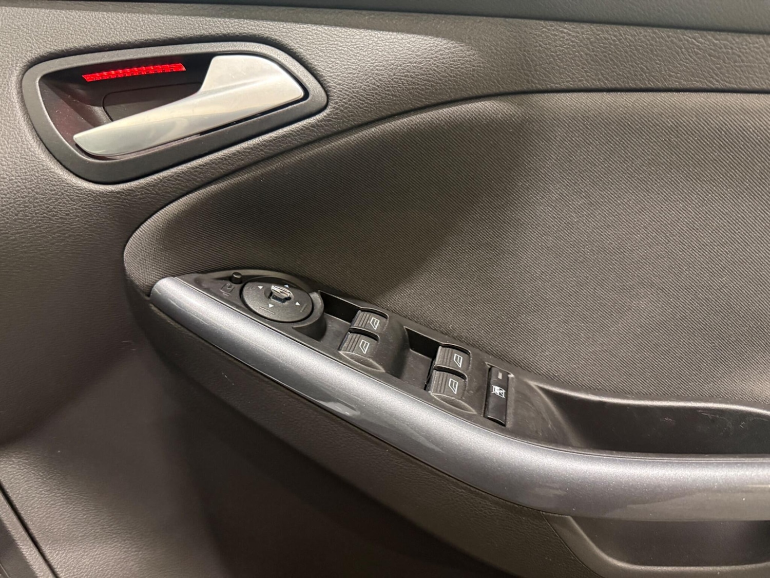 Used Ford Focus for sale - 77537216: Photo 29