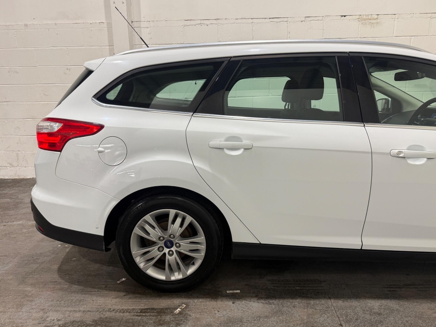 Used Ford Focus for sale - 77537216: Photo 32