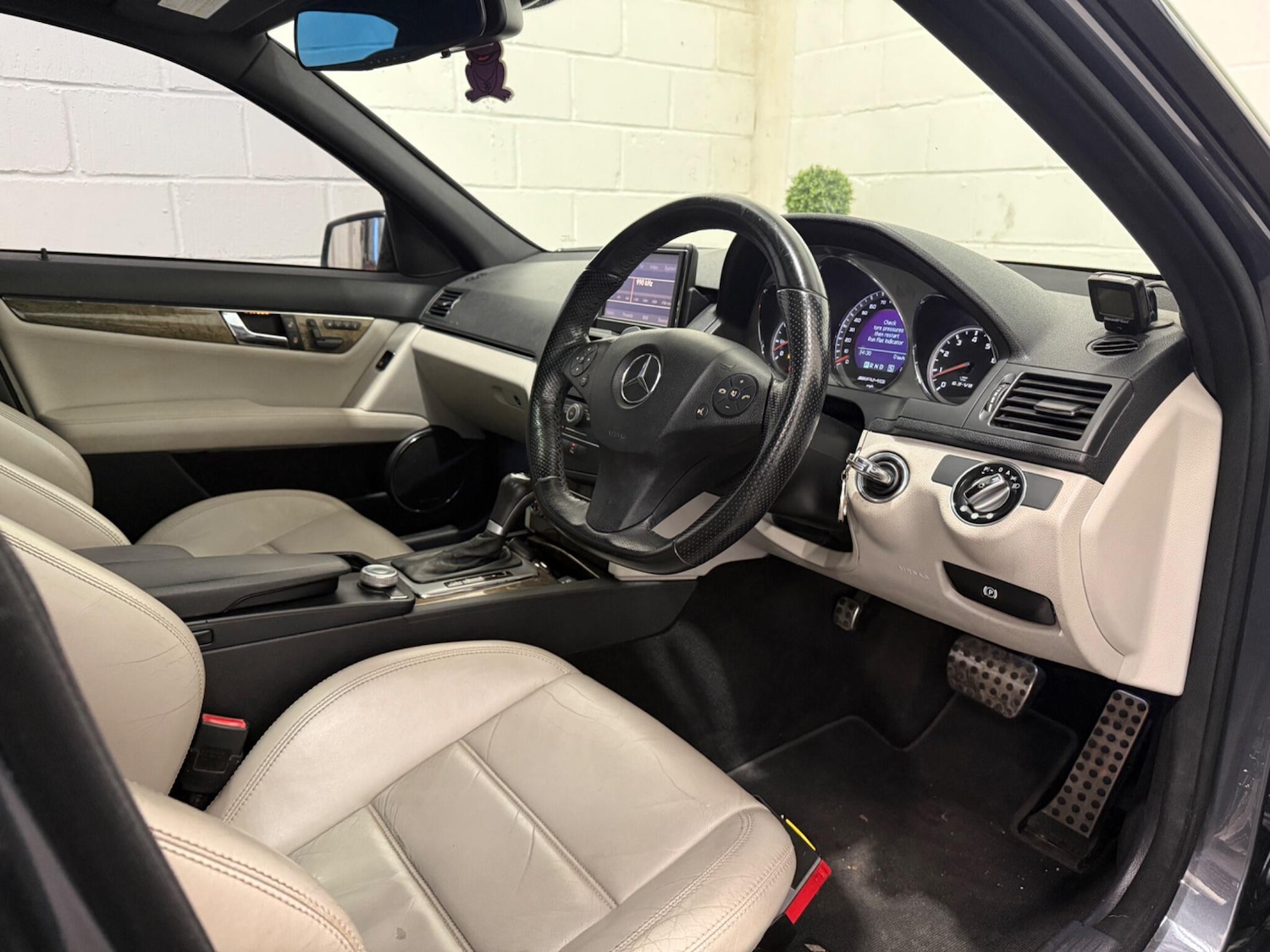 Used Mercedes-Benz C Class 2008 for sale - 76953298: Photo 25