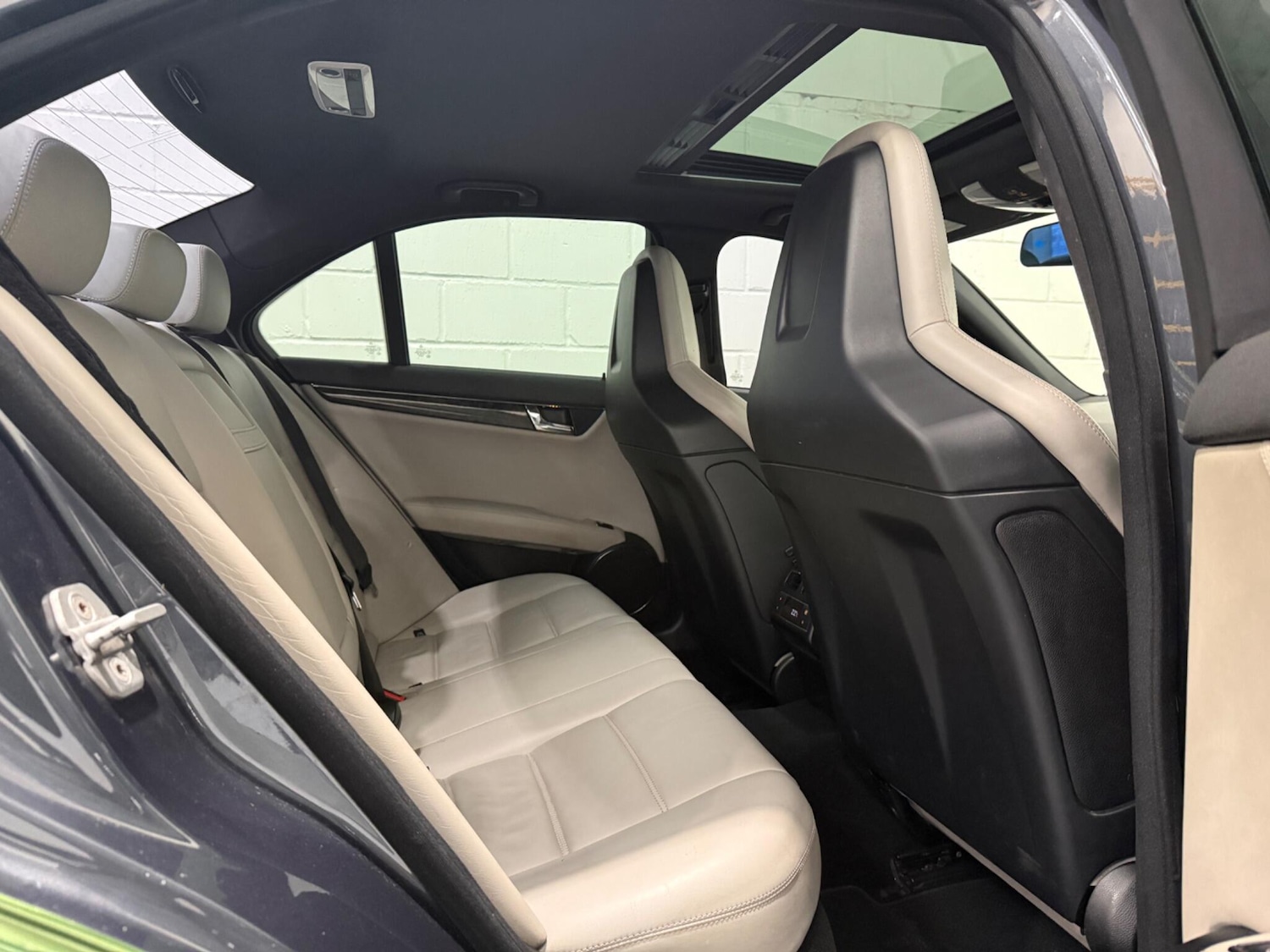 Used Mercedes-Benz C Class 2008 for sale - 76953298: Photo 33