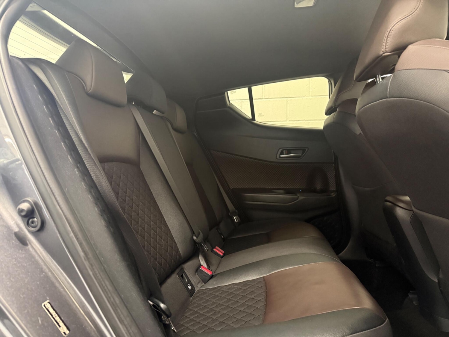 Used Toyota C-HR 2017 for sale - 77084371: Photo 20