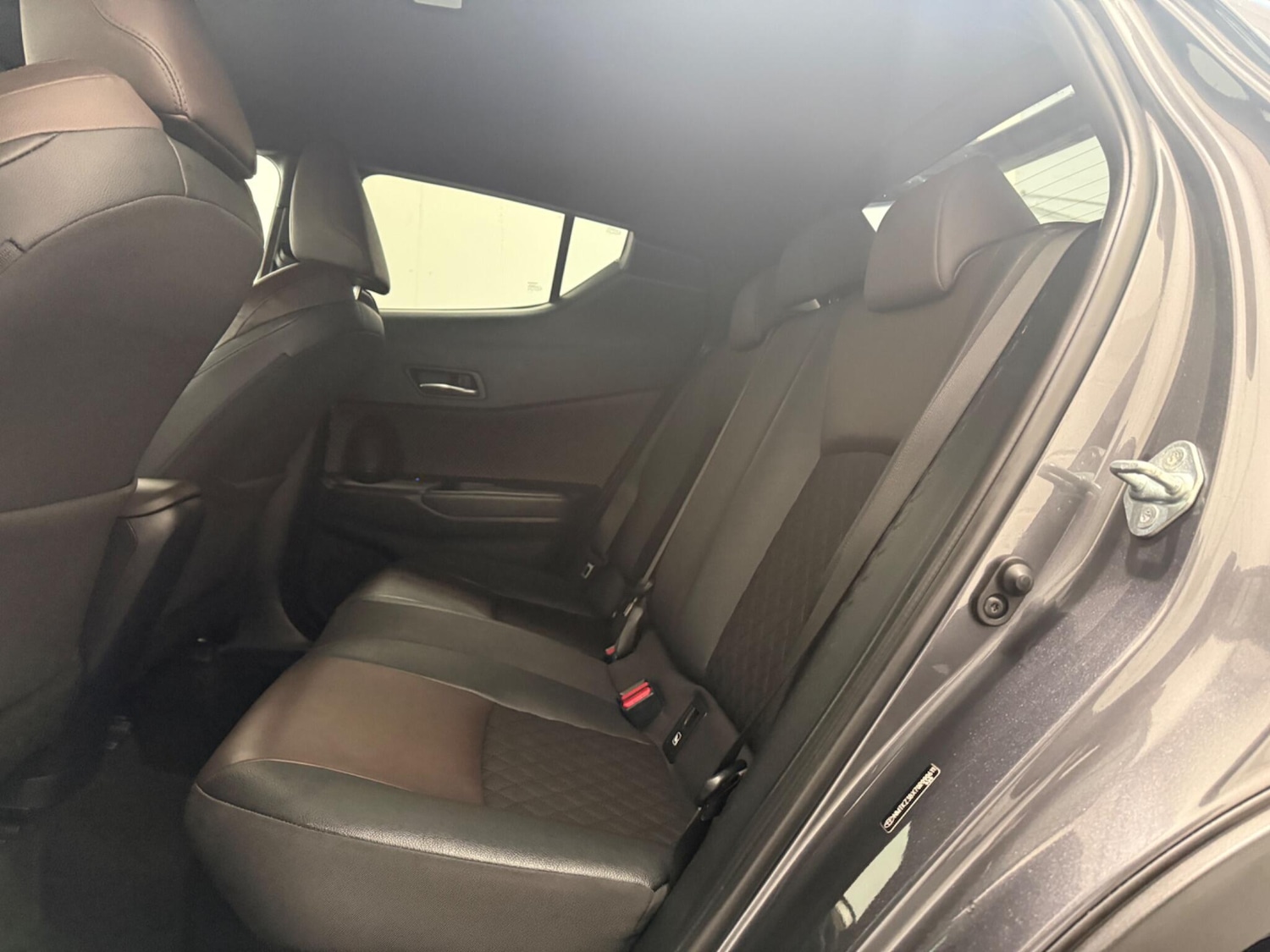 Used Toyota C-HR 2017 for sale - 77084371: Photo 22