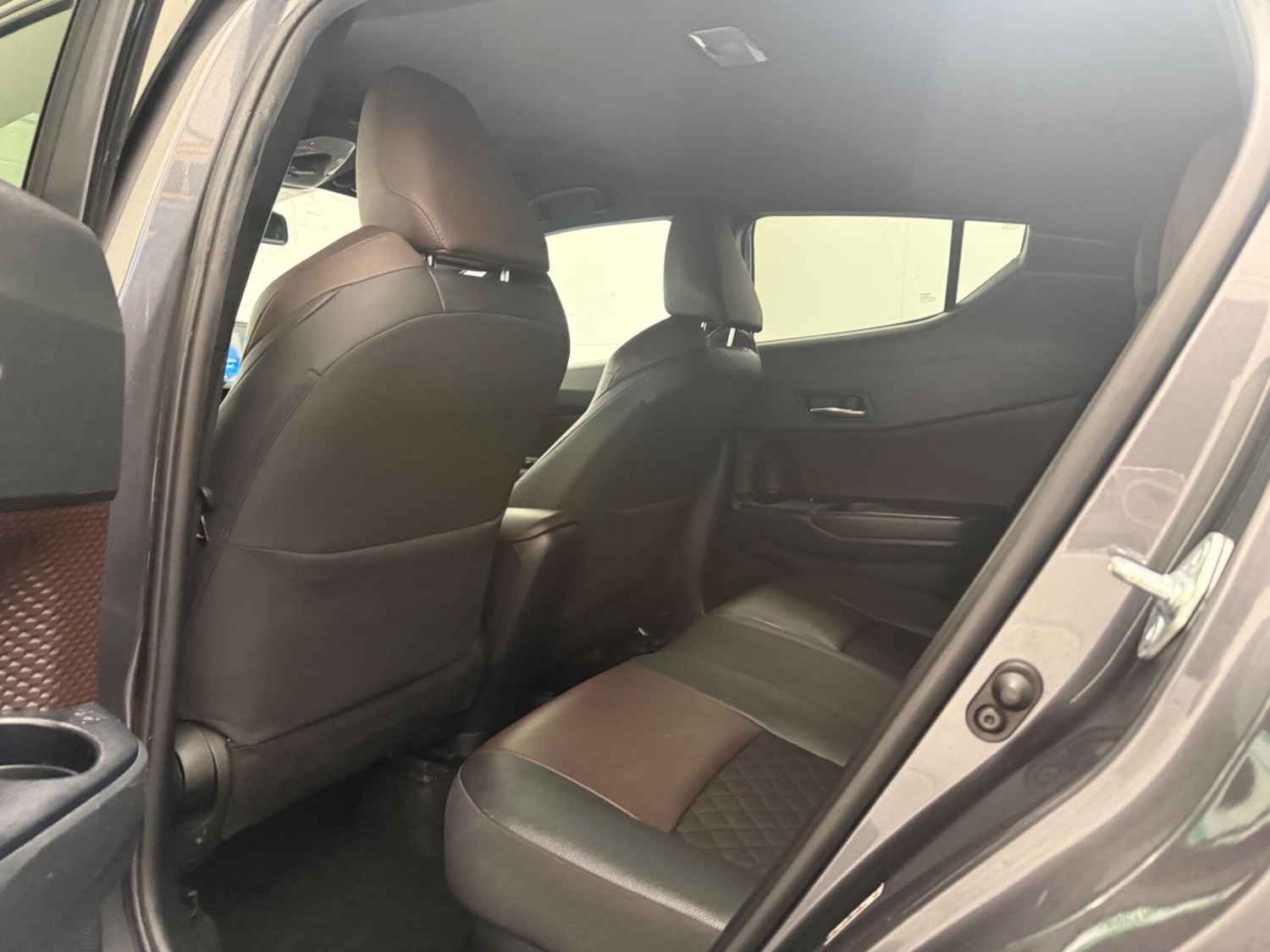 Used Toyota C-HR 2017 for sale - 77084371: Photo 23