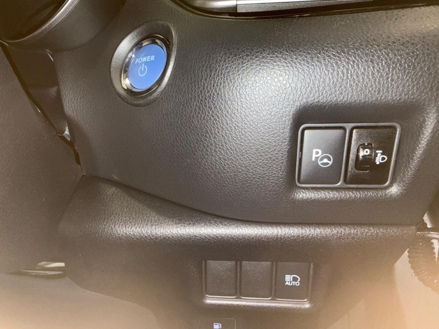 Used Toyota C-HR 2017 for sale - 77084371: Photo 24