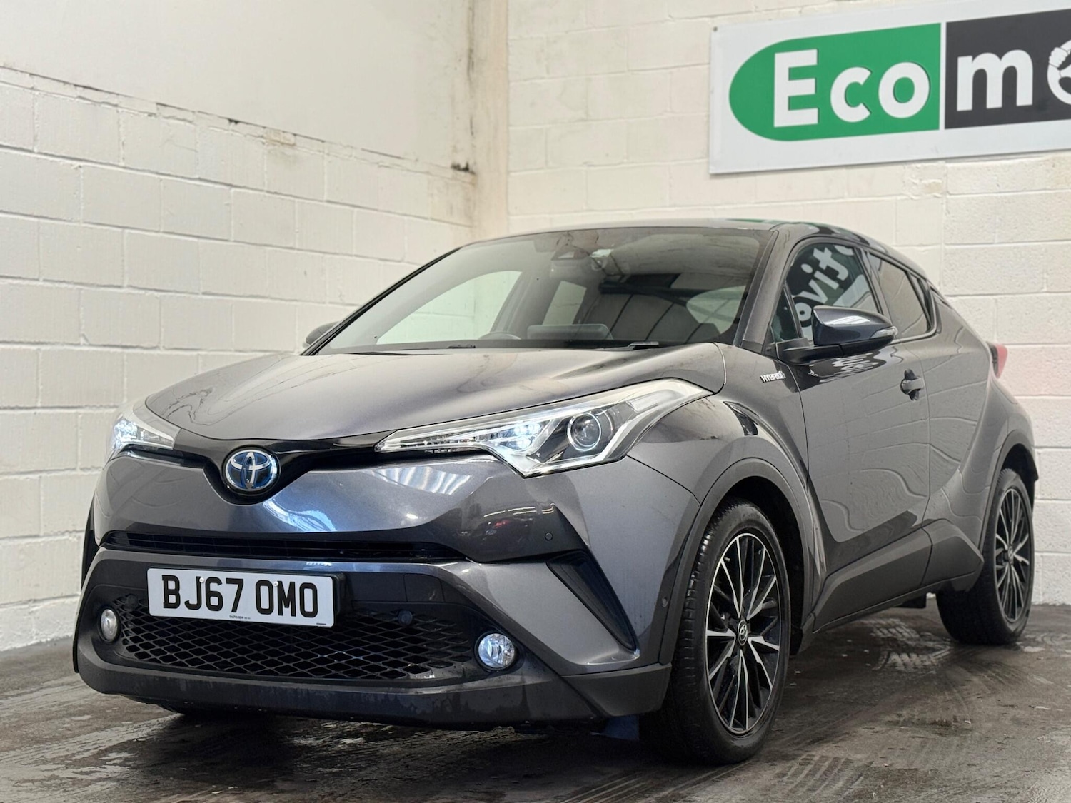 Used Toyota C-HR 2017 for sale - 77084371: Photo 3