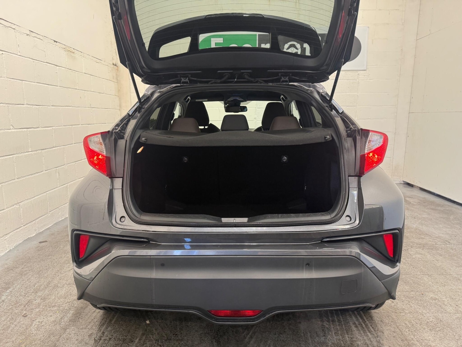 Used Toyota C-HR 2017 for sale - 77084371: Photo 30