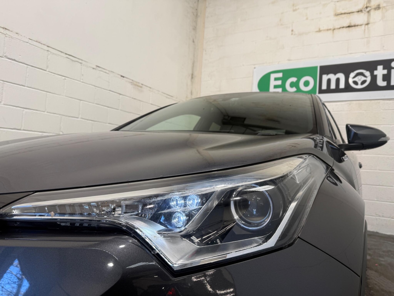 Used Toyota C-HR 2017 for sale - 77084371: Photo 41