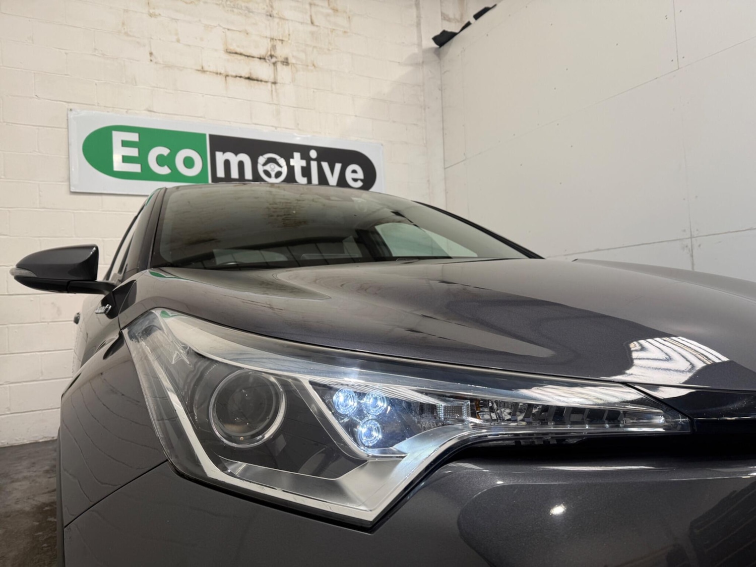 Used Toyota C-HR 2017 for sale - 77084371: Photo 42