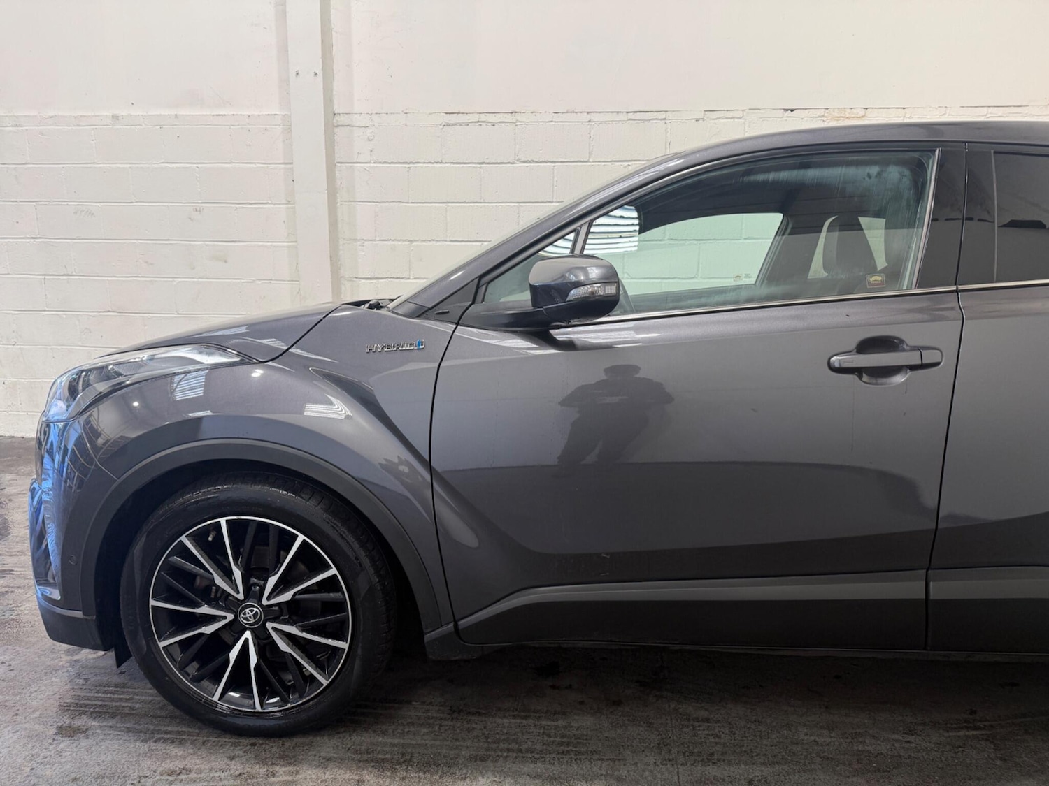 Used Toyota C-HR 2017 for sale - 77084371: Photo 6