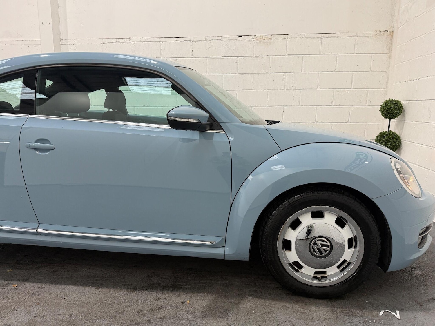 Used Volkswagen Beetle 2012 for sale - 76399055: Photo 11