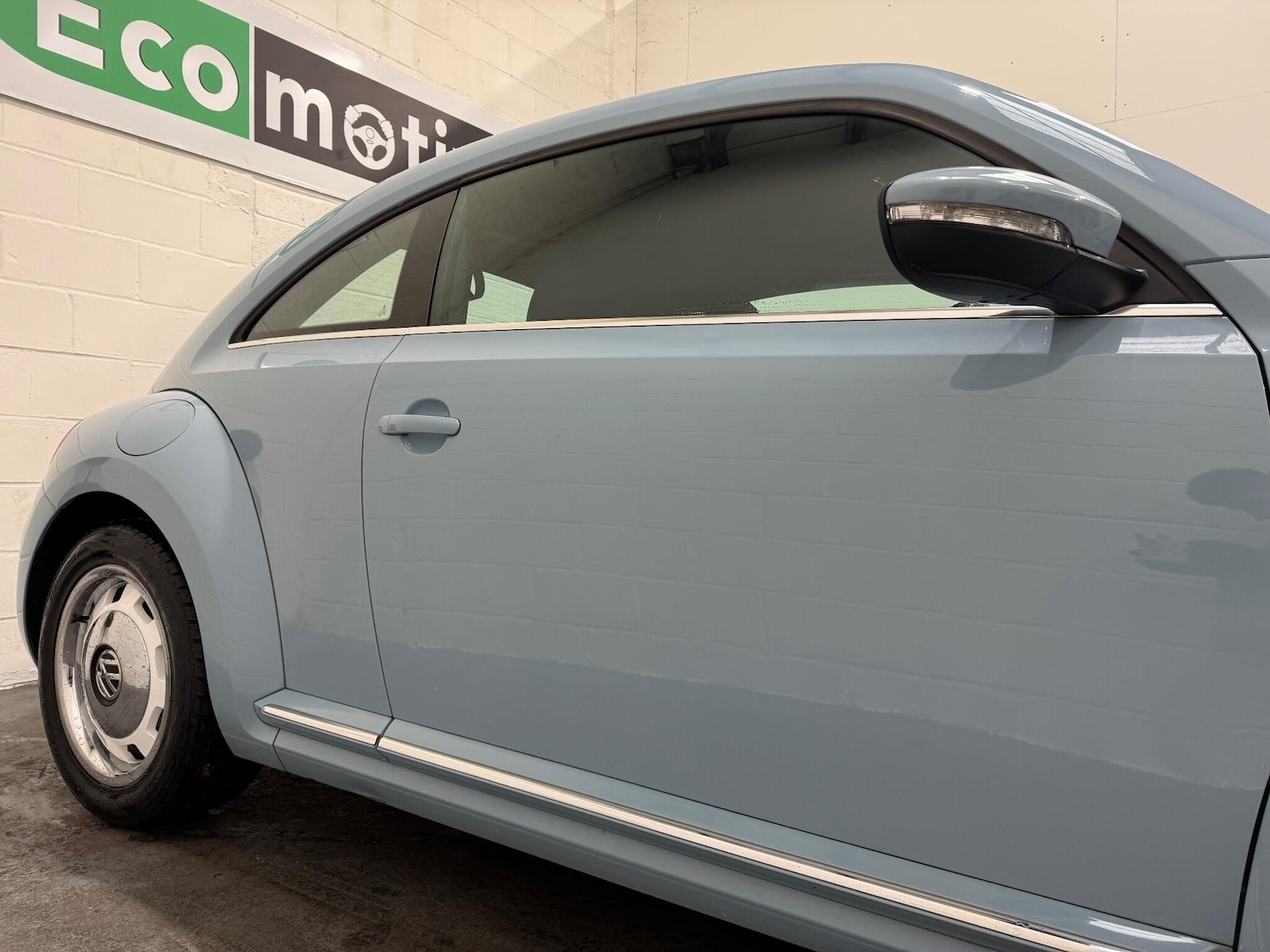 Used Volkswagen Beetle 2012 for sale - 76399055: Photo 4