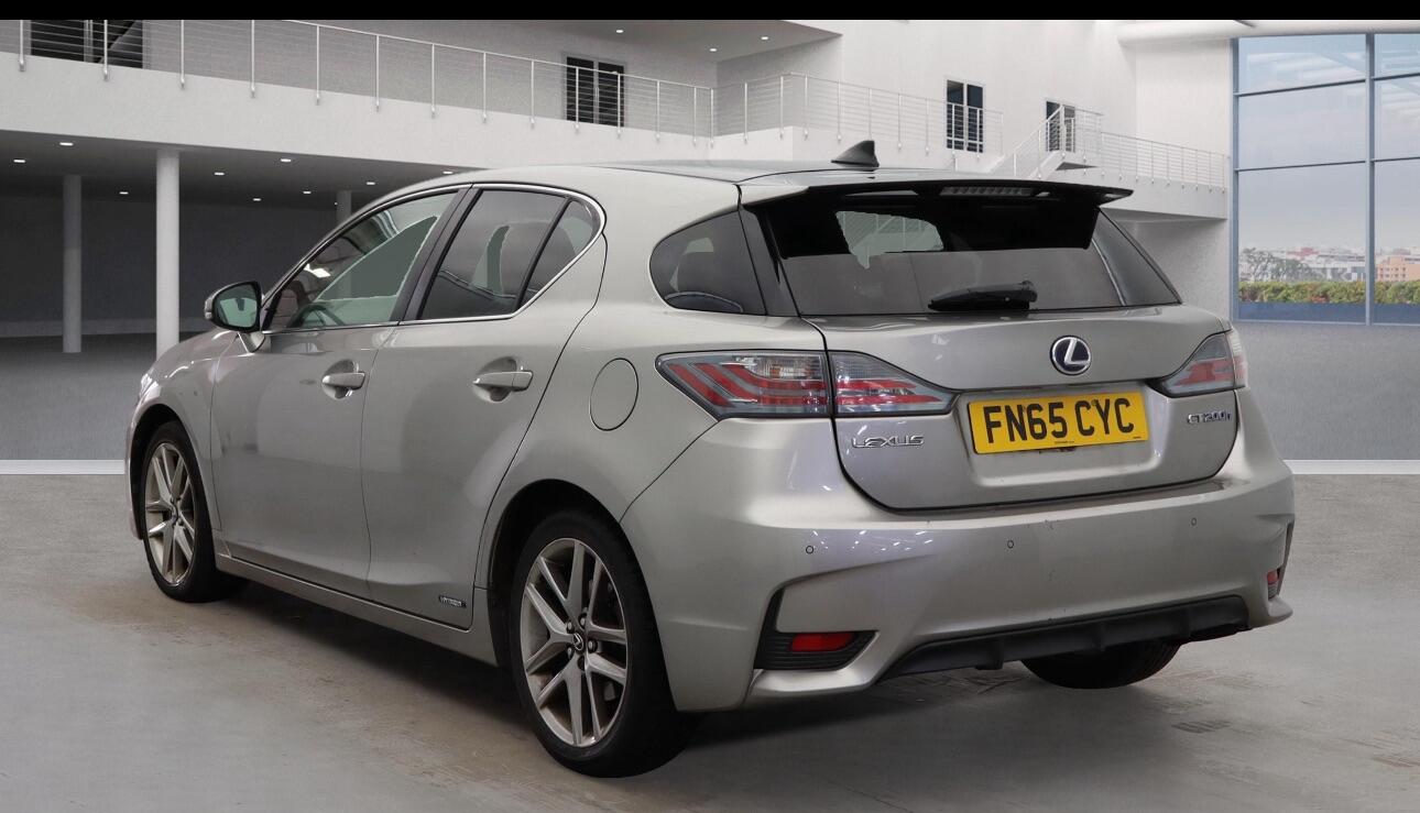Used Lexus CT 2015 for sale - 76527870: Photo 5