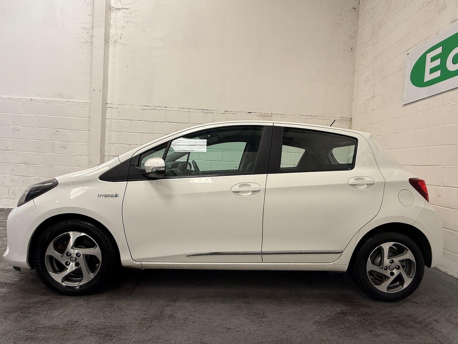 Used Toyota Yaris for sale - 76572086: Photo 14
