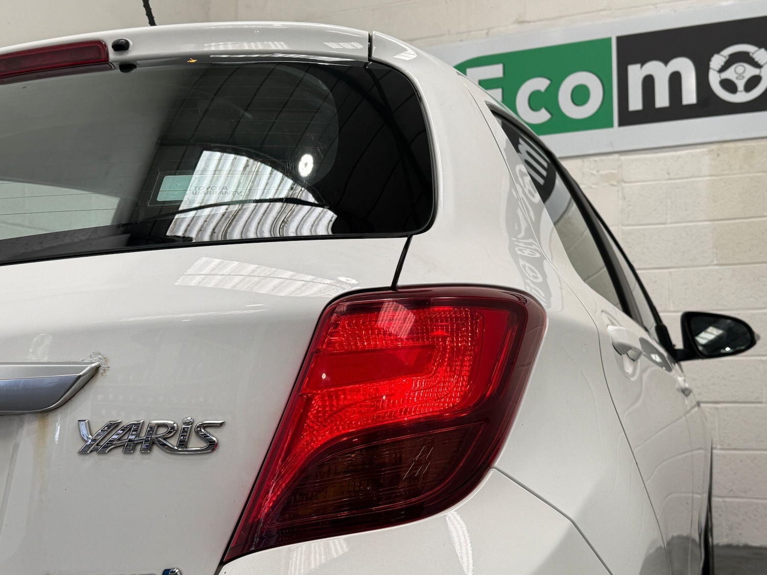 Used Toyota Yaris for sale - 76572086: Photo 15