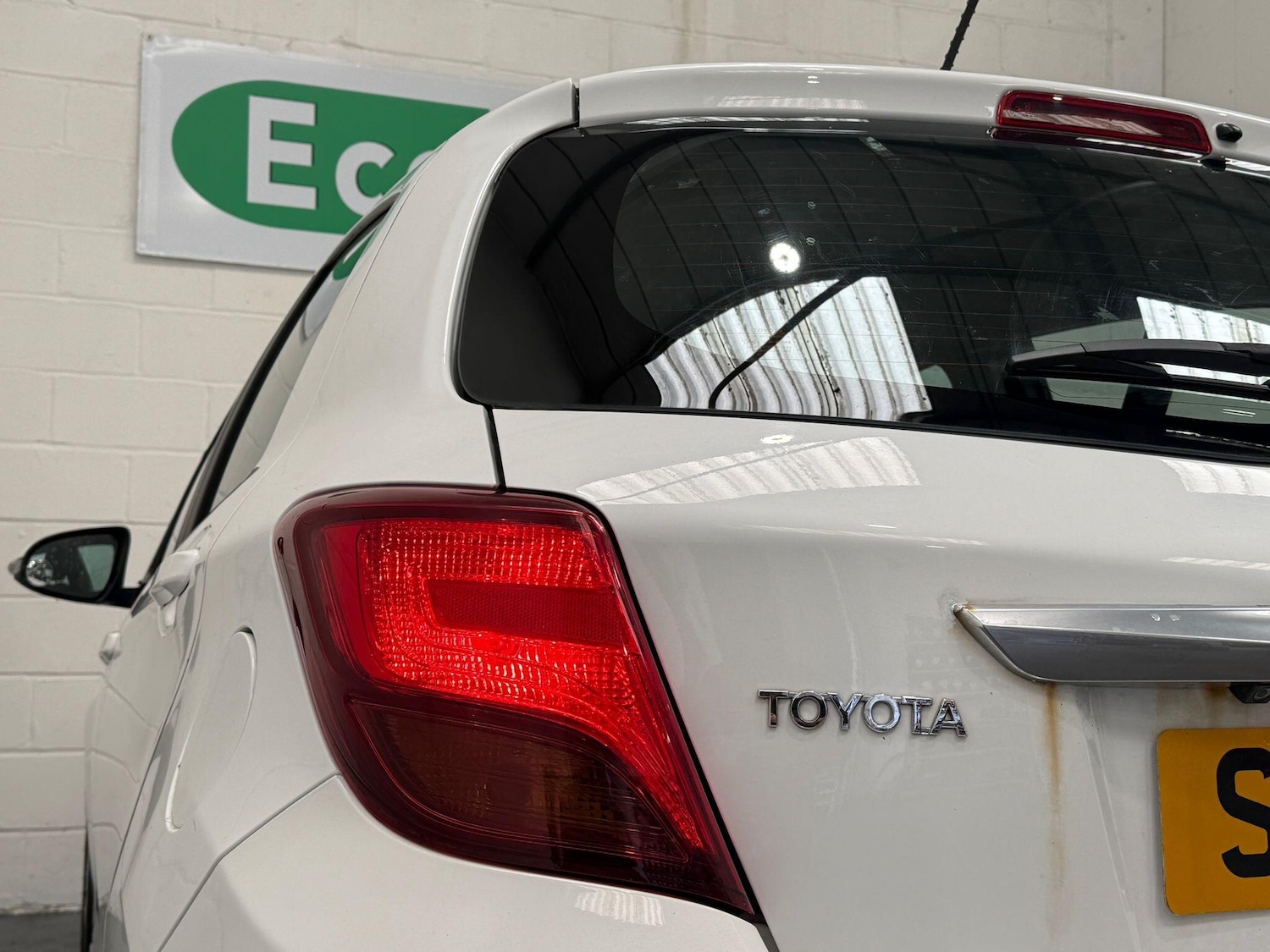 Used Toyota Yaris for sale - 76572086: Photo 16