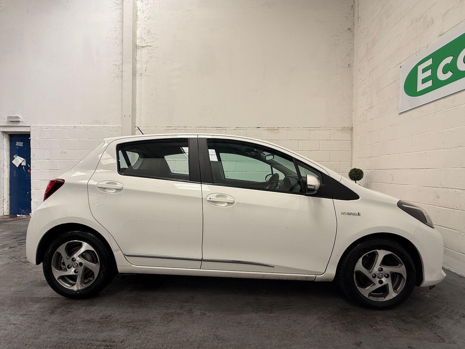 Used Toyota Yaris for sale - 76572086: Photo 22