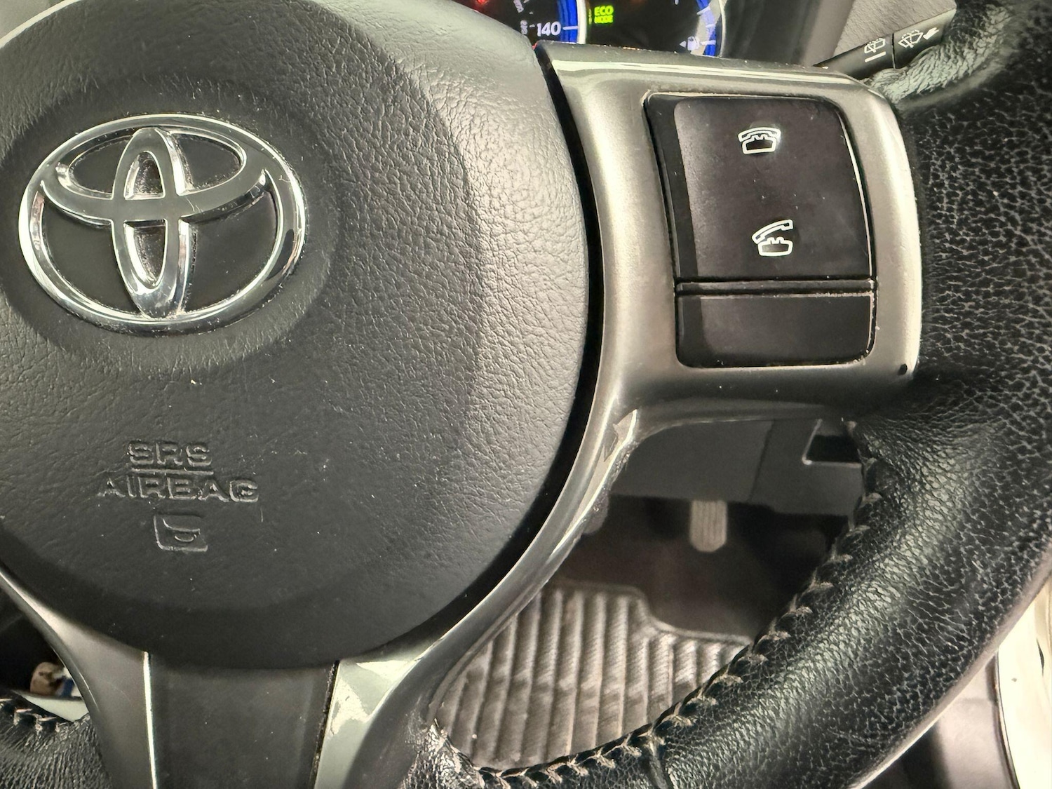Used Toyota Yaris for sale - 76572086: Photo 24