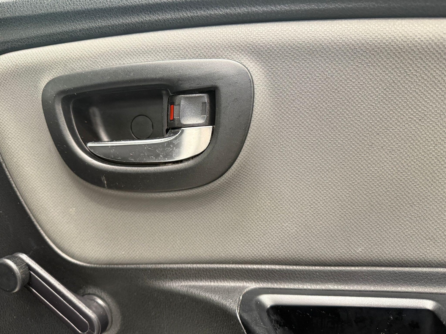 Used Toyota Yaris for sale - 76572086: Photo 34