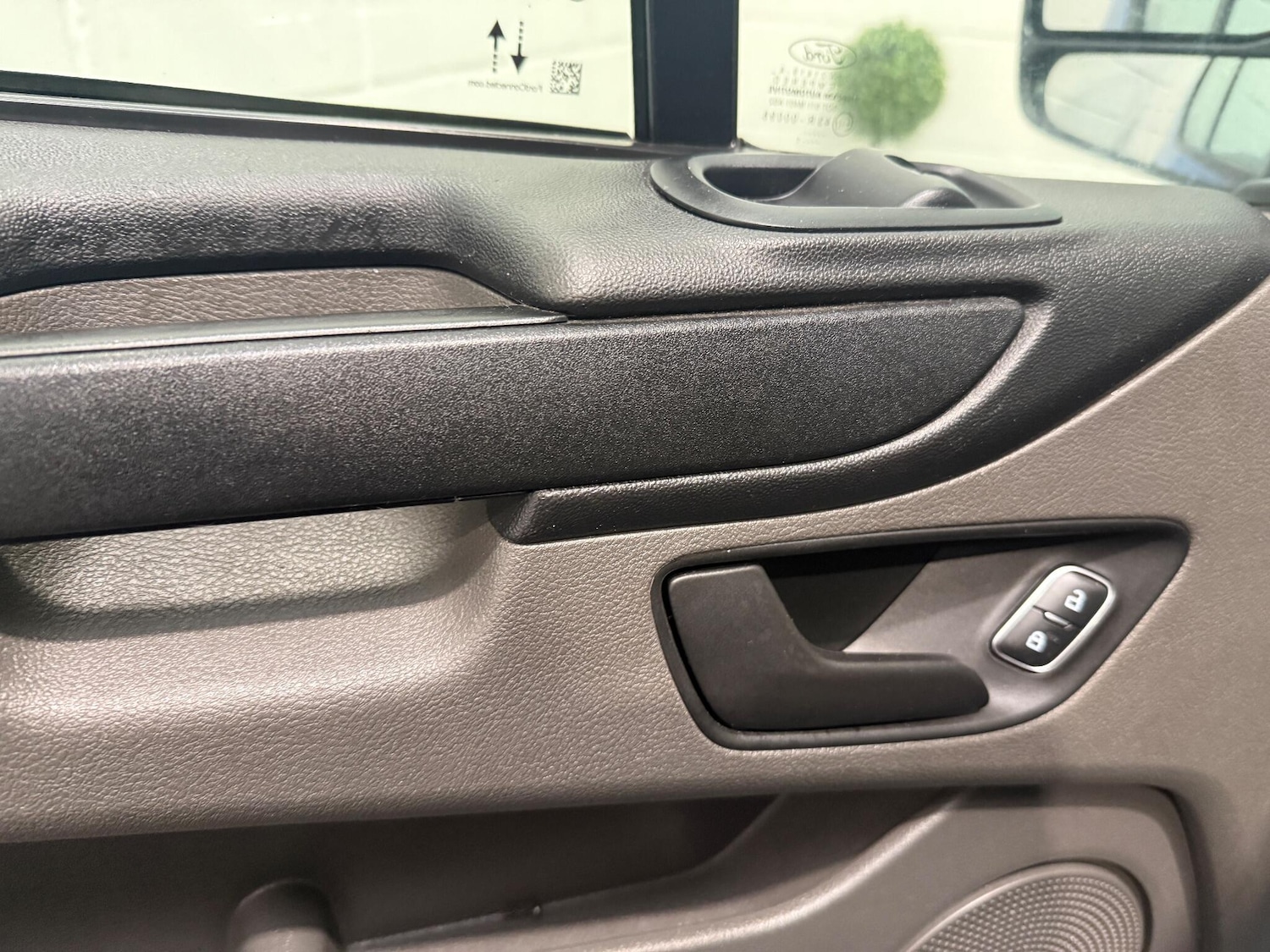 Used Ford Transit Custom 2021 for sale - 76572526: Photo 36