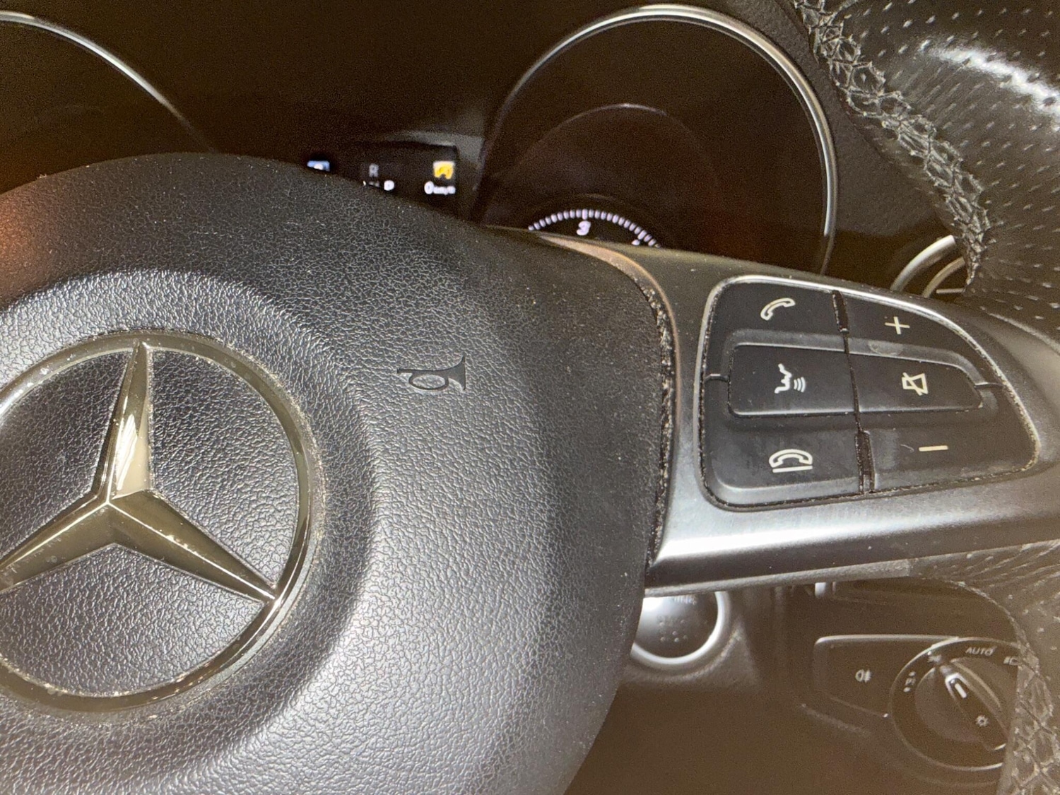 Used Mercedes-Benz GLC 2016 for sale - 77783560: Photo 27