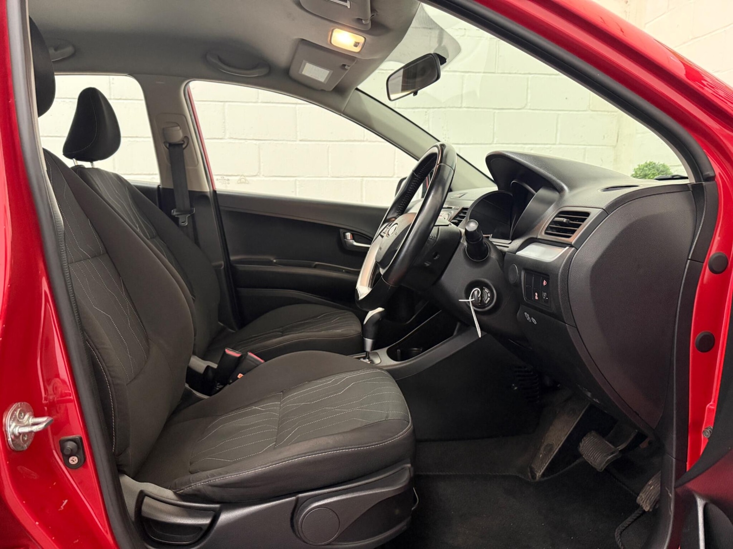 Used Kia Picanto 2014 for sale - 76824485: Photo 17