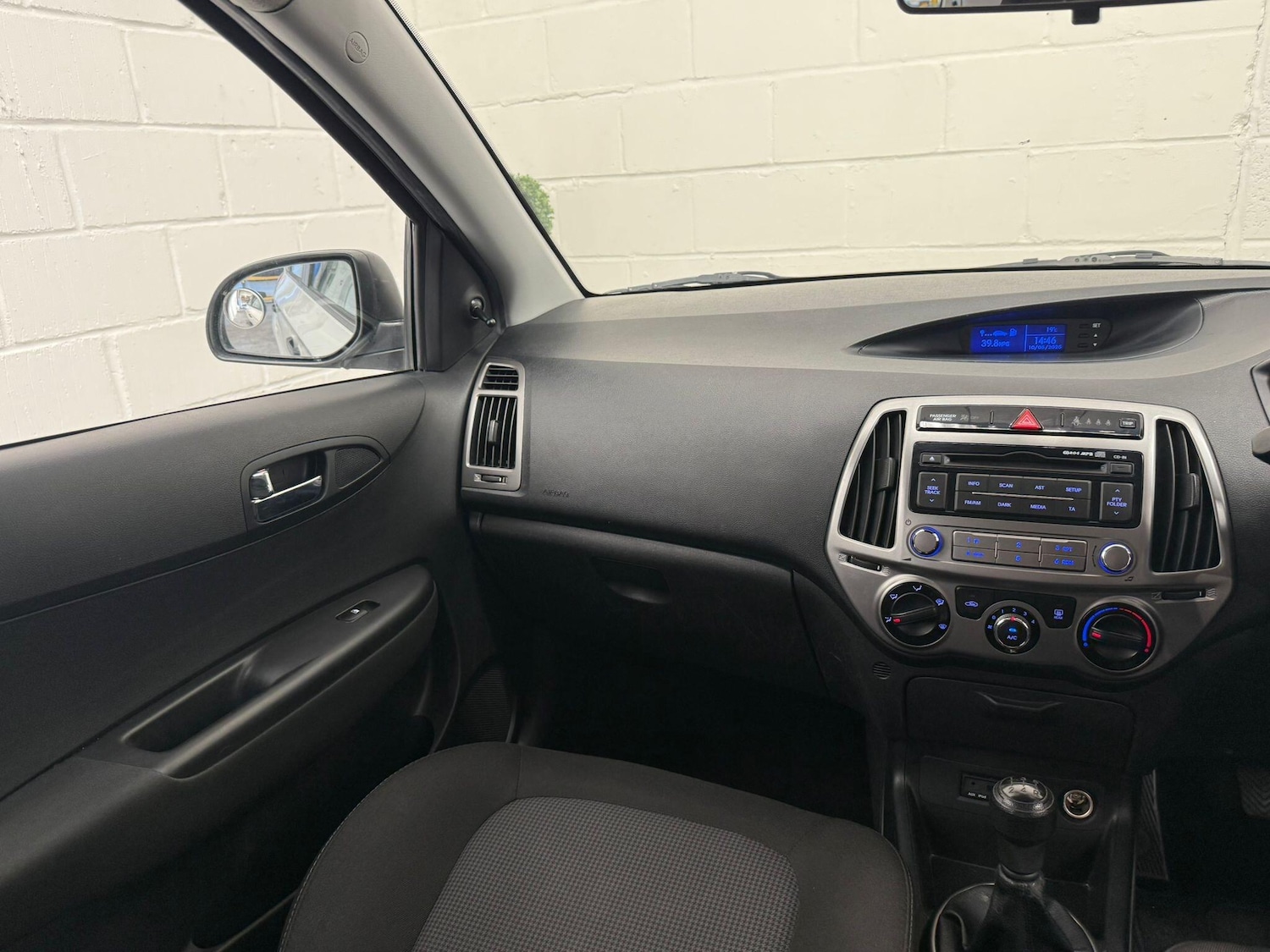 Vehicle 33