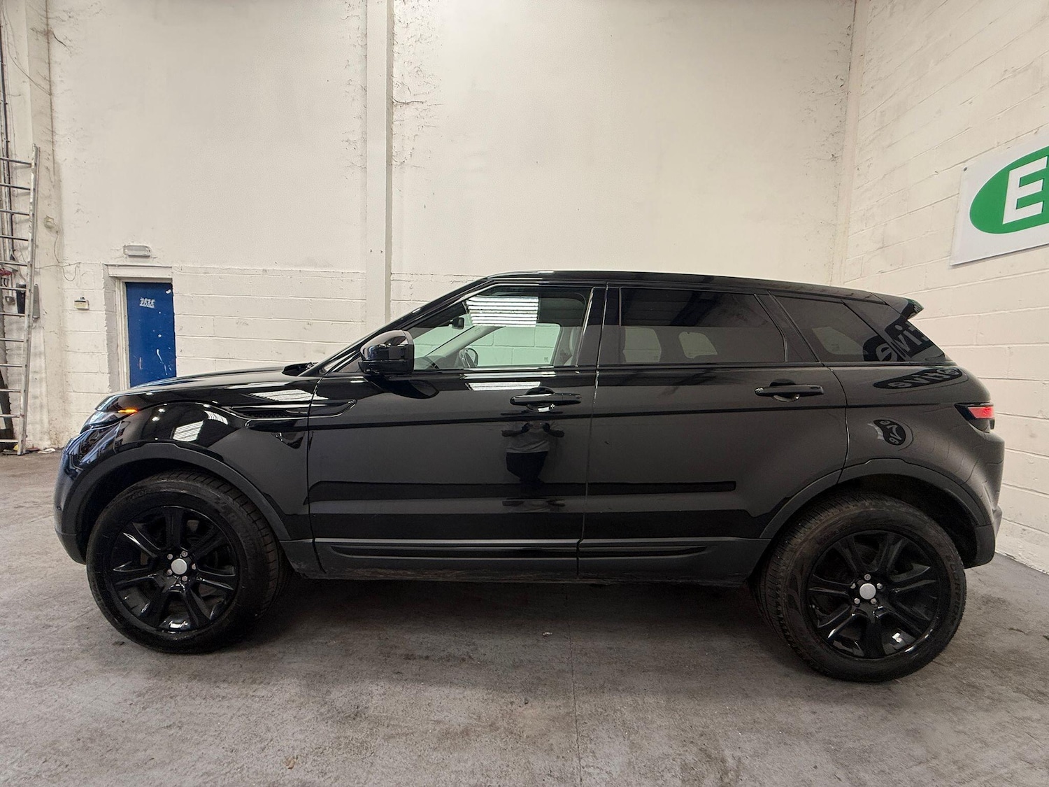 Used Land Rover Range Rover Evoque 2017 for sale - 76024723: Photo 10