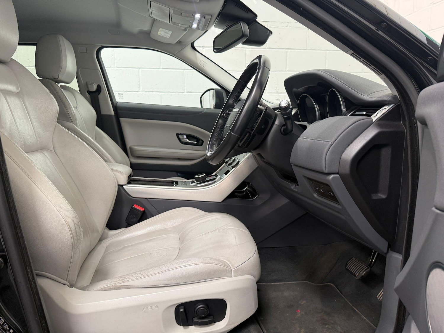 Used Land Rover Range Rover Evoque 2017 for sale - 76024723: Photo 27