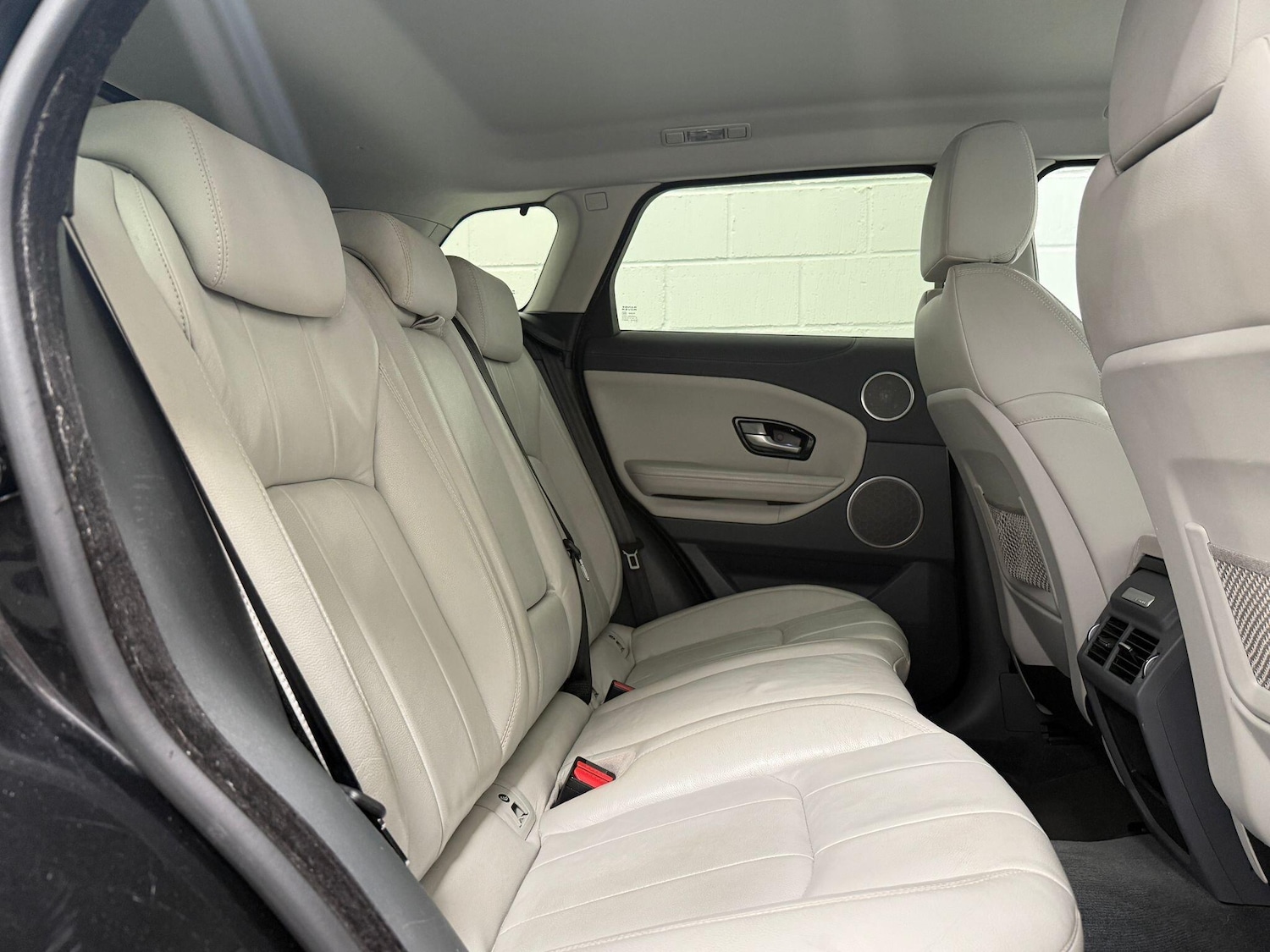 Used Land Rover Range Rover Evoque 2017 for sale - 76024723: Photo 32