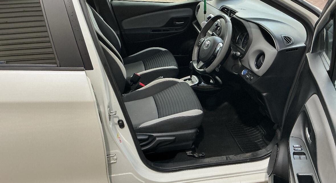 Used Toyota Yaris 2017 for sale - 77939829: Photo 6