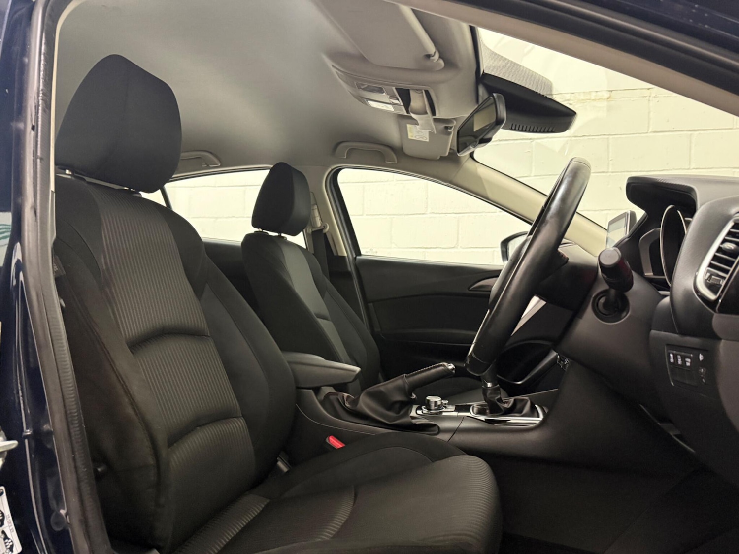 Used Mazda Mazda3 2016 for sale - 76619853: Photo 17