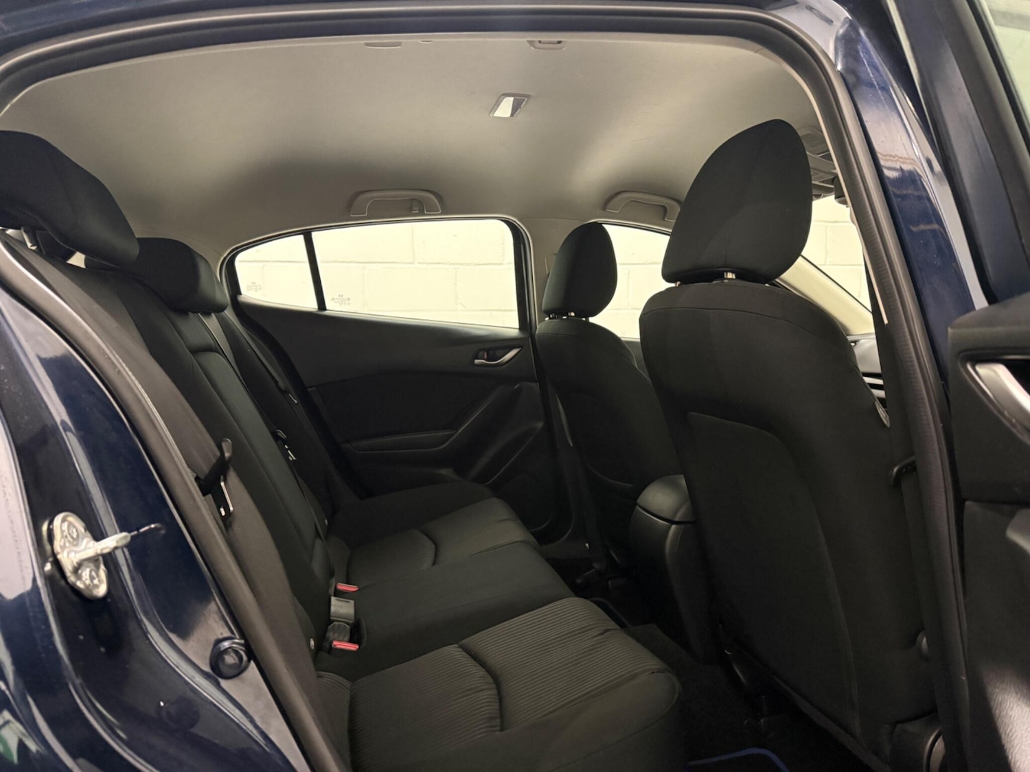 Used Mazda Mazda3 2016 for sale - 76619853: Photo 18