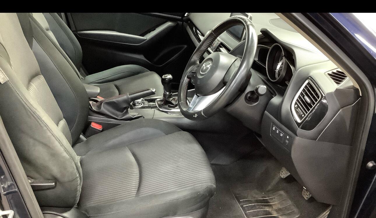 Used Mazda Mazda3 2016 for sale - 76619853: Photo 7