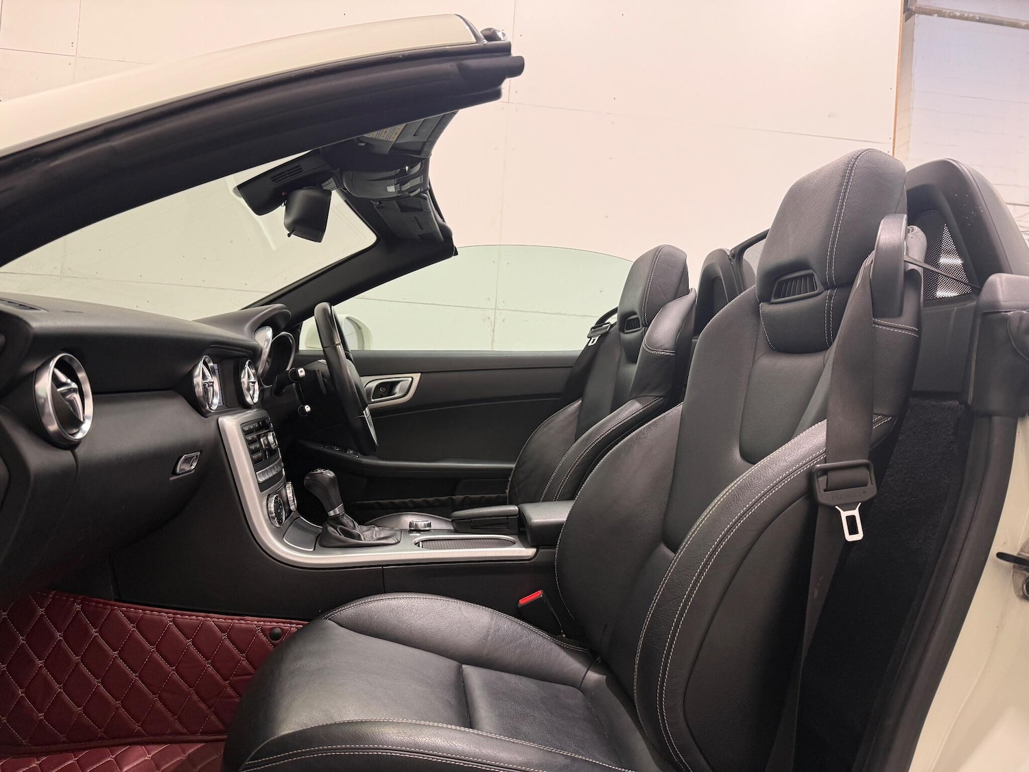 Used Mercedes-Benz SLK 2012 for sale - 76371060: Photo 32