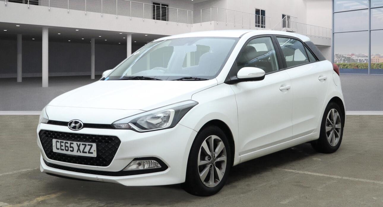 Used Hyundai i20 2015 for sale - 76953031: Photo 2