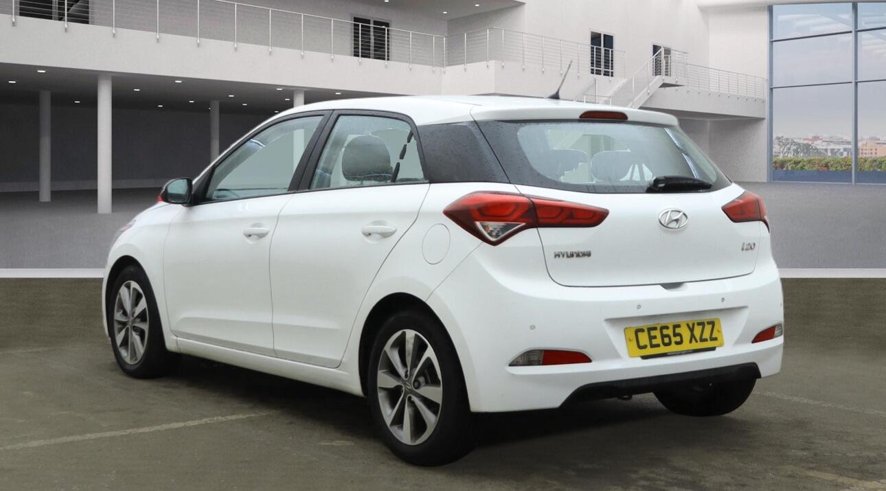 Used Hyundai i20 2015 for sale - 76953031: Photo 3