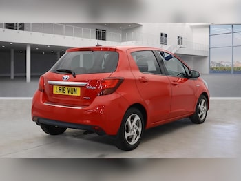 Used Toyota Yaris 2016 for sale - 76239941: Photo 3