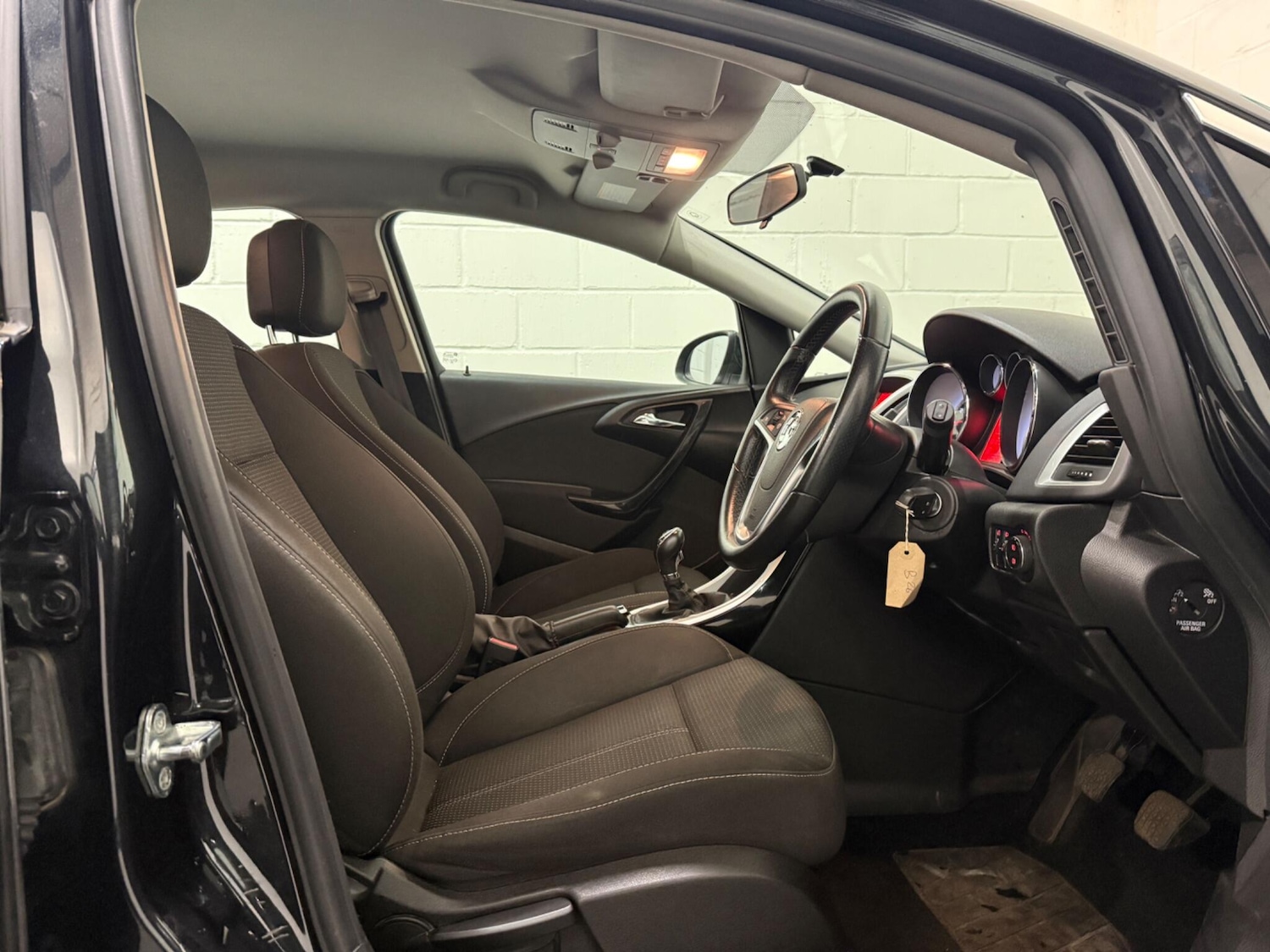 Used Vauxhall Astra for sale - 76997580: Photo 17